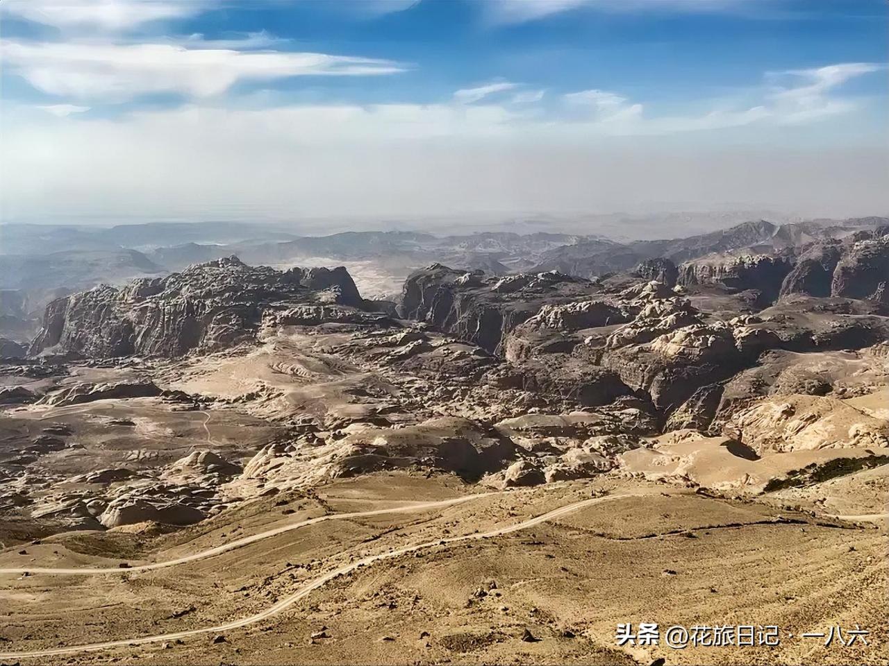 太魔幻了！中东一天上演两套剧本，谈和平的同时直接开打
 
从来没见过这么分裂的局