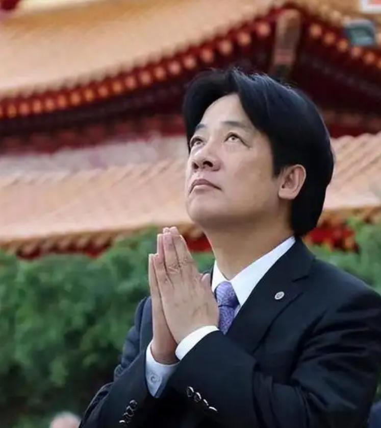 台湾军方发布通报，
8月31日，台湾地区防务部门发布的最新报告指出：大陆已将俄乌