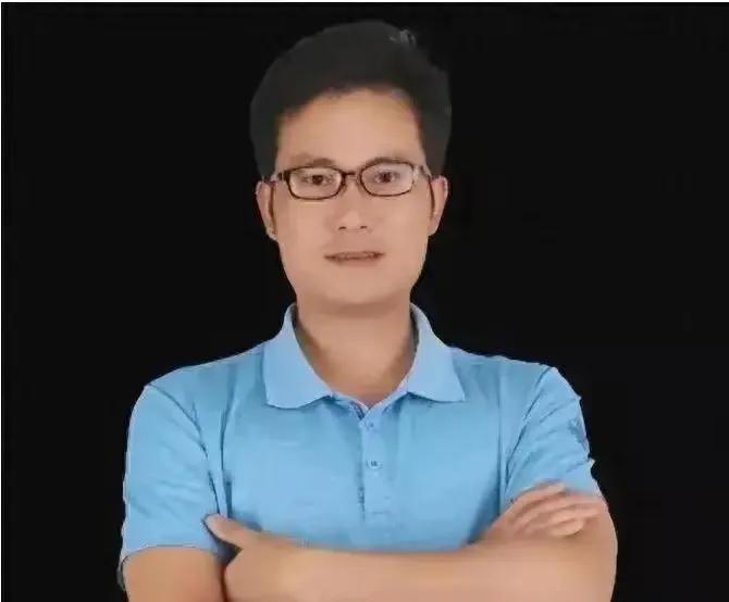 奉劝为李楠枫洗白的宵小们，说是学术研究。
学术研究，你在学术圈子里搞。是在一定学