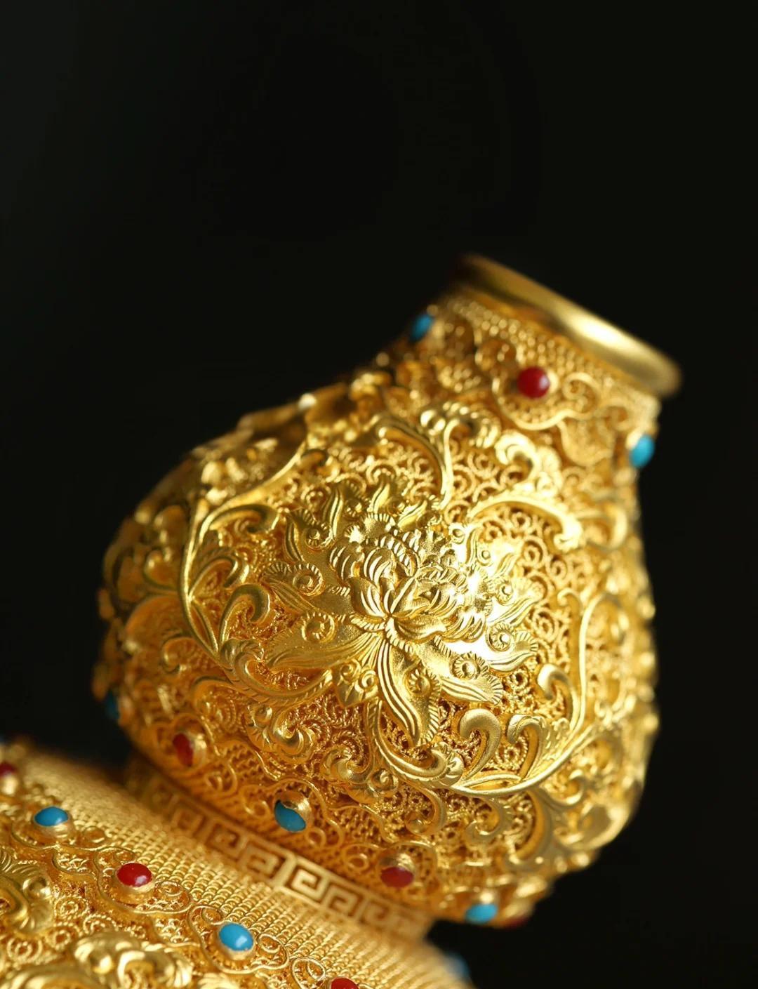 地球上的黄金到底从哪里来的呢? 地球上的黄金到底从哪来？其实它并非地球产物。科学