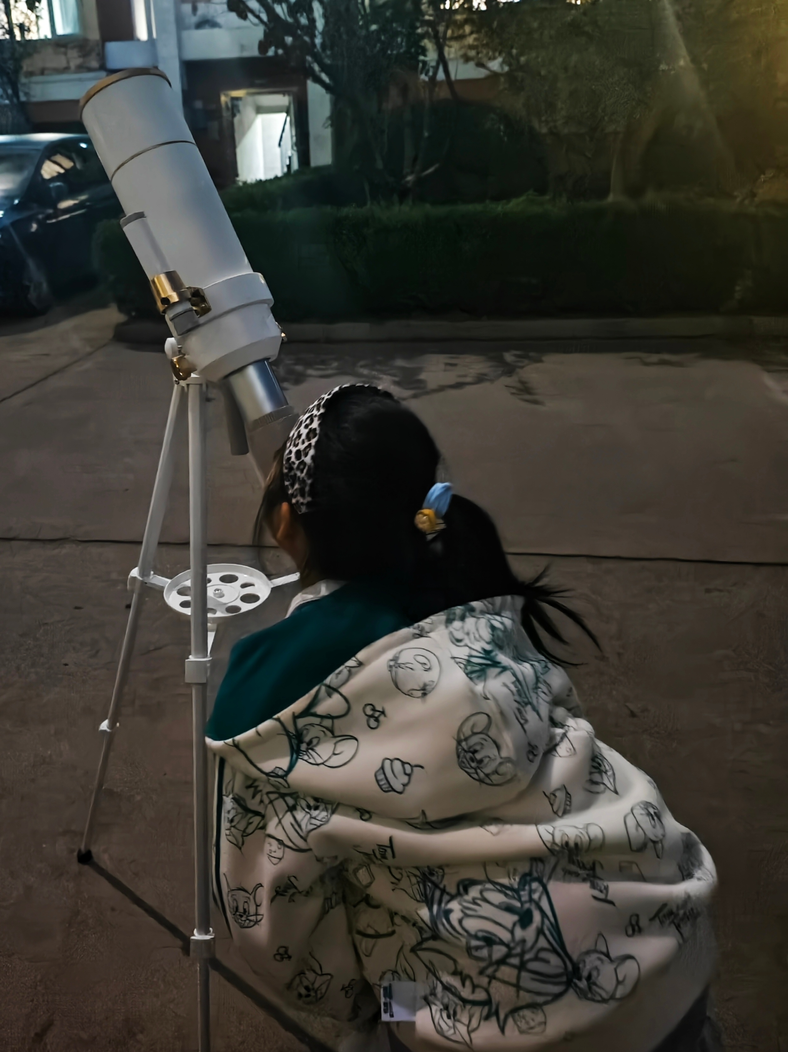 超级月亮天文望远镜终于派上用场了 ​​​