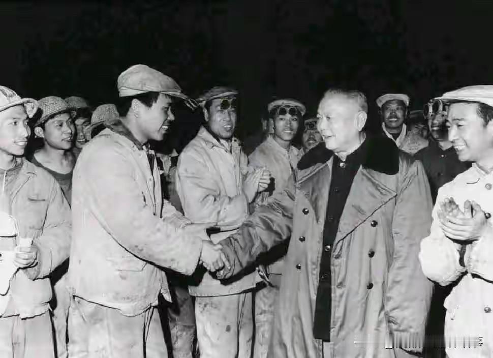 李先念是如何带领西路军剩余部队突围的？
李先念同志在1937年率领西路军左支队成