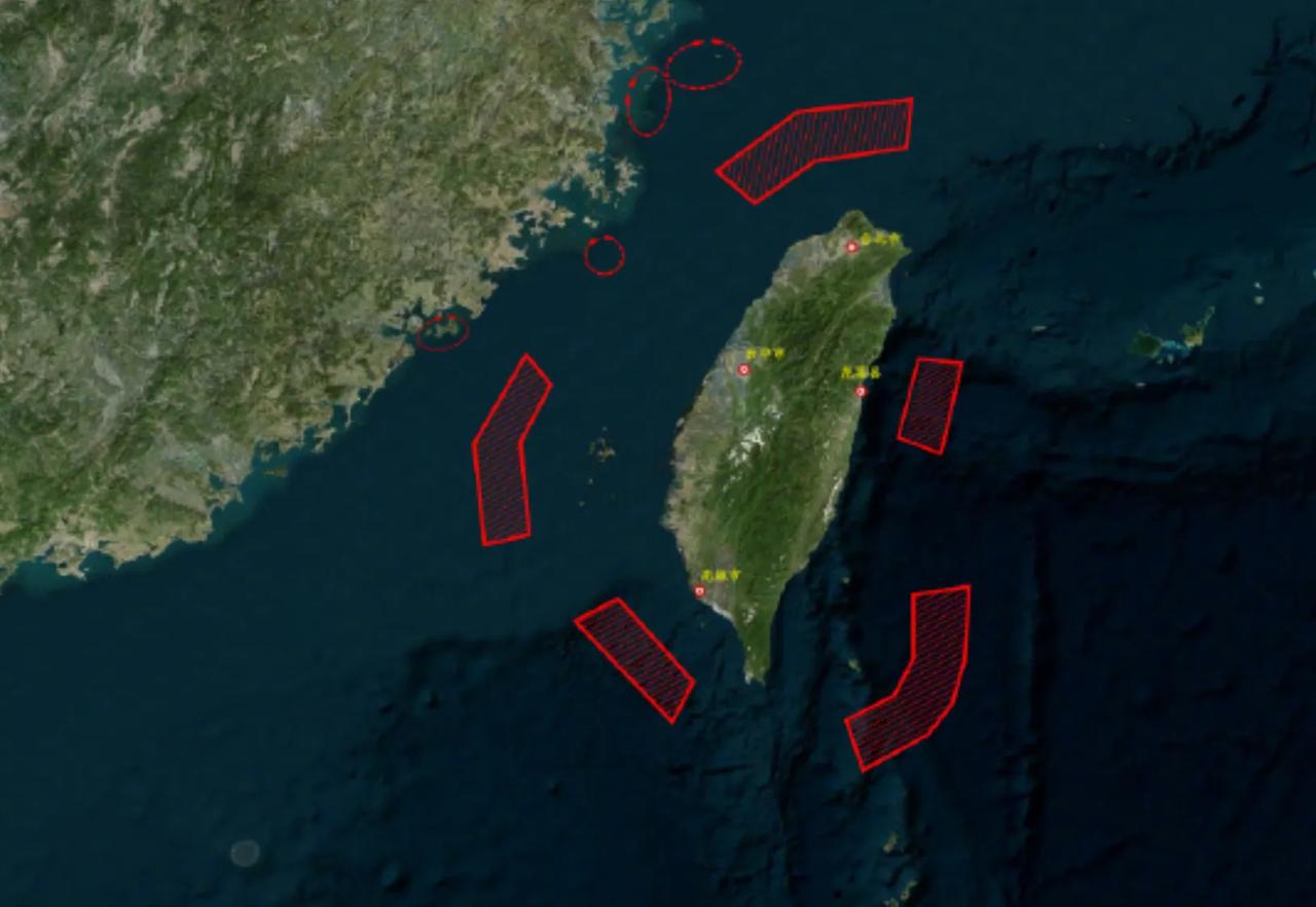 联合利剑这名字厉害了，联合就是多兵种、利剑是打不是围！无预告演训更牛，这需要多方