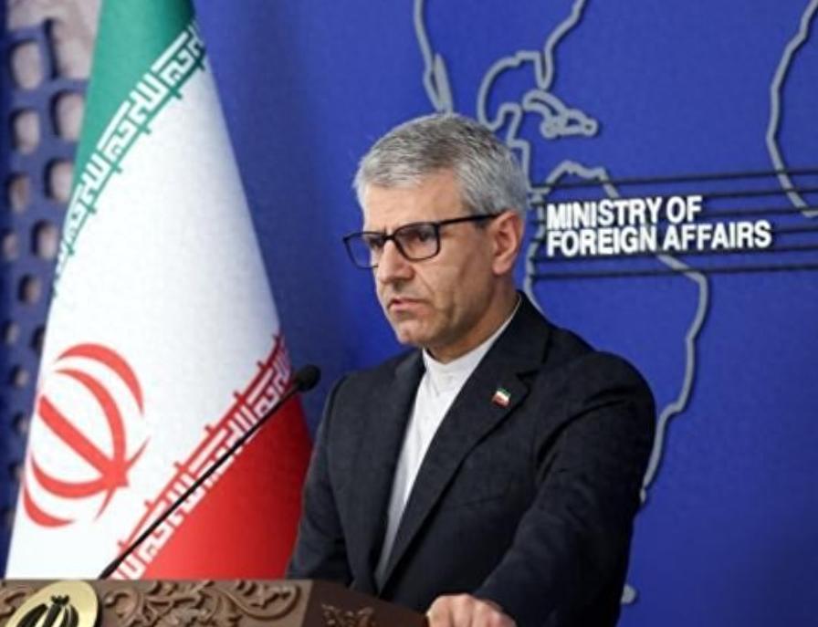 特朗普脸都被扇肿了！吹得天花乱坠说美军行动零伤亡、无遗留，伊朗一翻运输机残骸，士