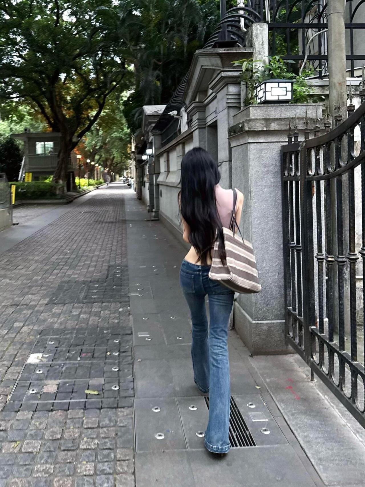 遇到个小美女
