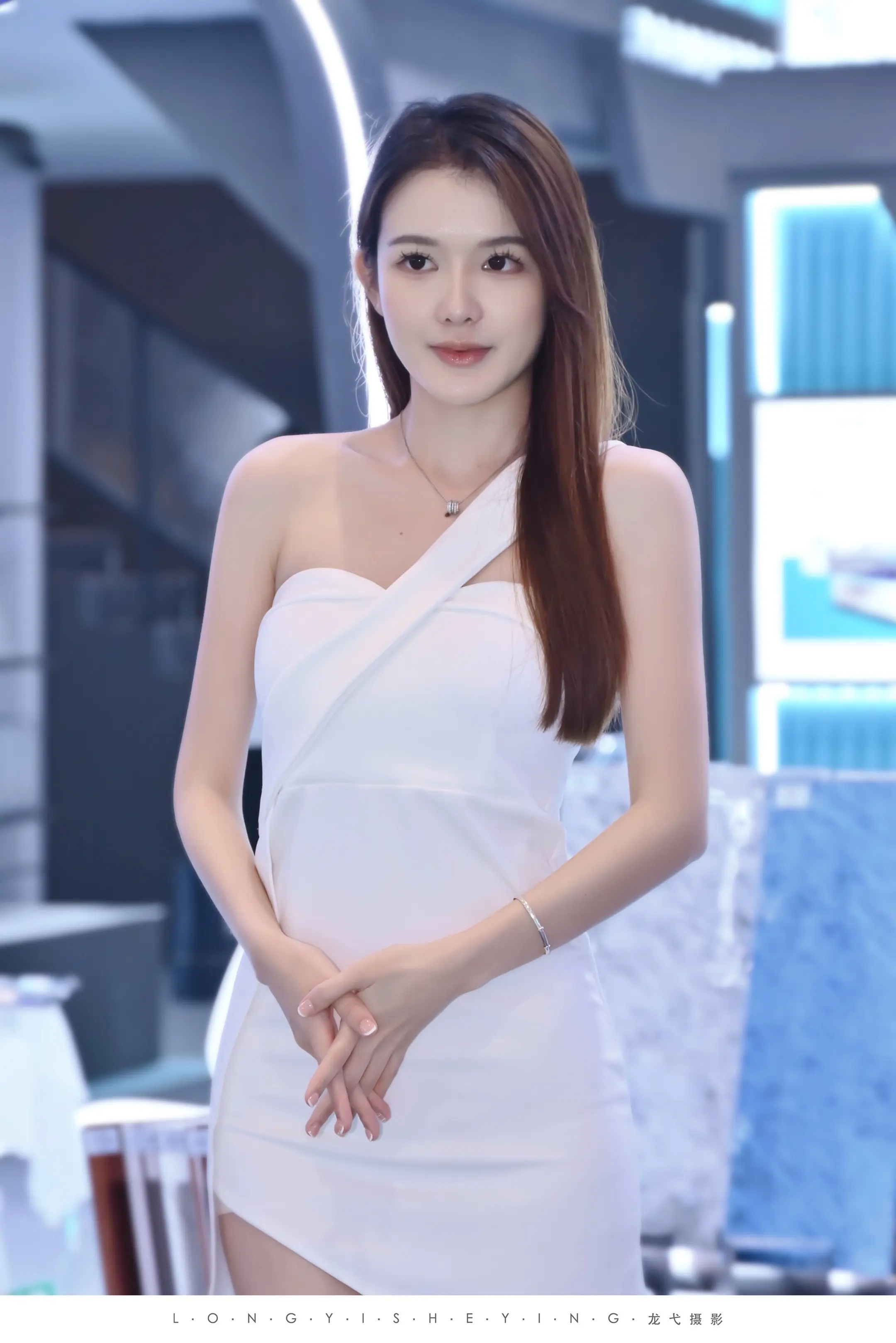 好身材好气质温柔大方 气质美女秀出好身材 摄影 车展