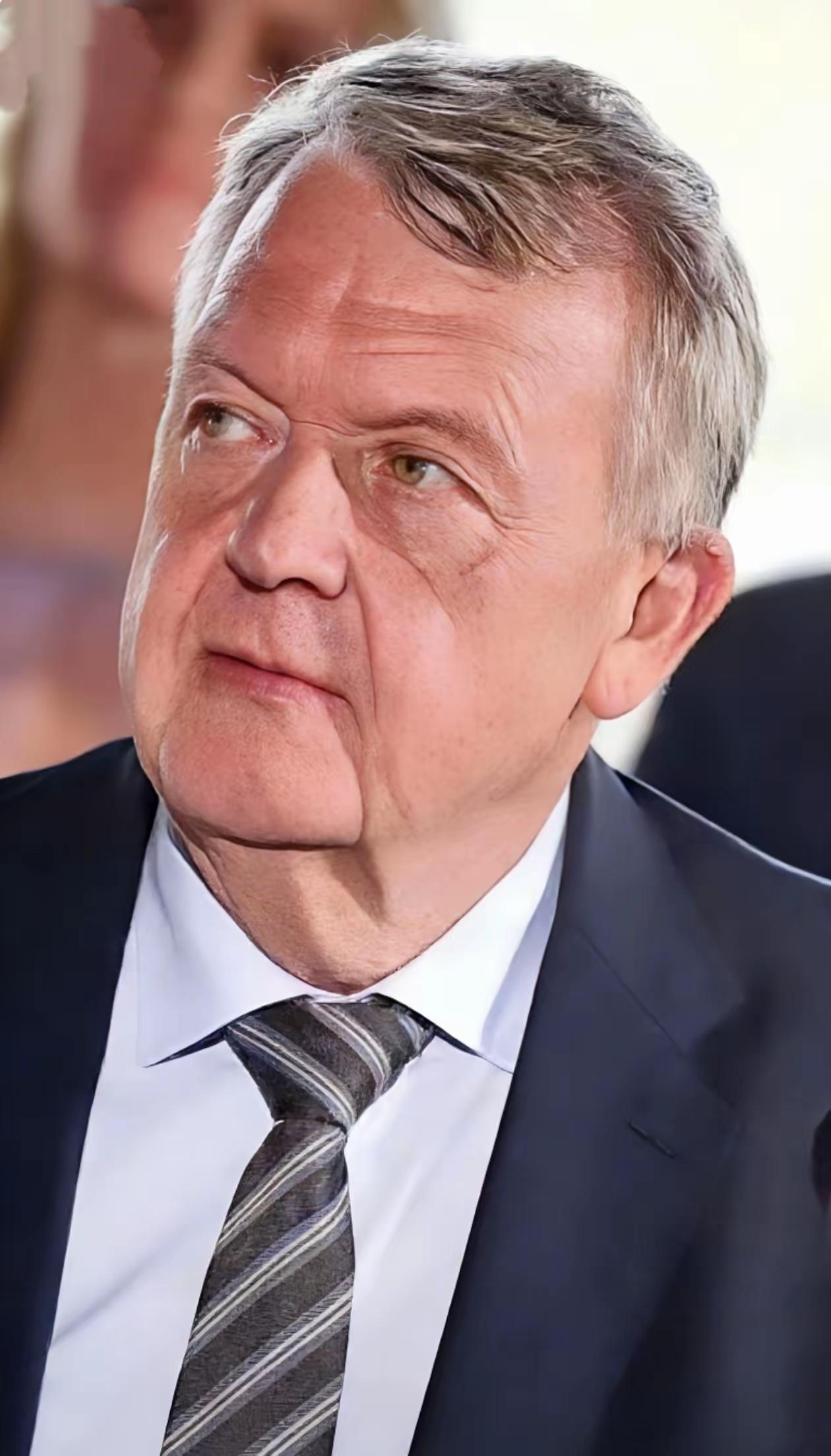 丹麦的“不允许”​
1月20日，丹麦外交大臣拉斯穆森向全世界宣布：“过去、现在不