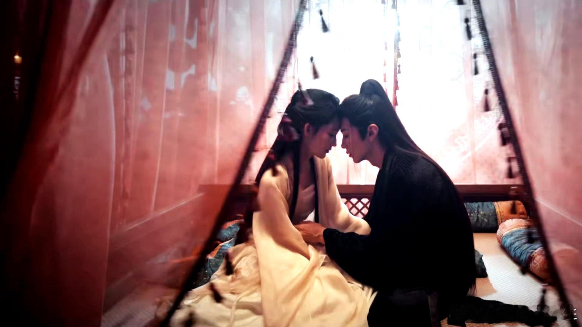 入戏太深的李沁陈哲远亲密戏你们看了上头吗？[柯基] ​​​