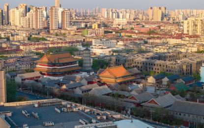 中国青年政治学院在北京海淀区，共青团中央直属的唯一一所普通高等学校。它的前身是1