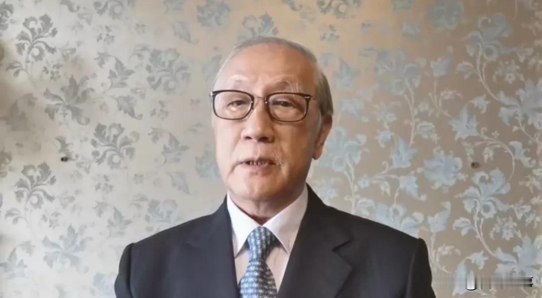 郁慕明表示，中国最大的隐患是日本，战犯国竟然说维护台海和平稳定实在可笑……！
 