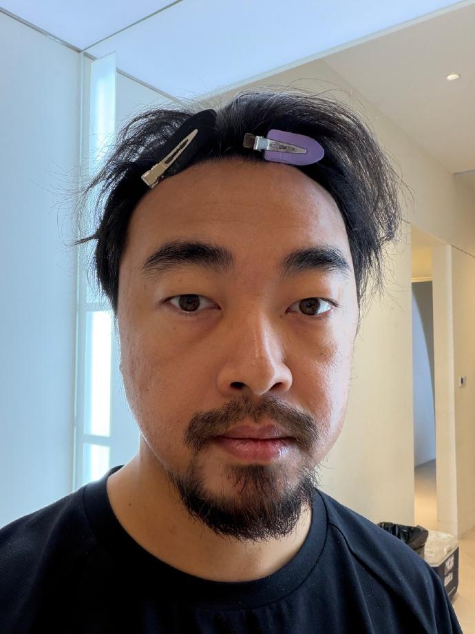 峰哥亡命天涯多平台账号被禁止关注！

11月13日，其发文表示，为了冲击珠穆朗玛