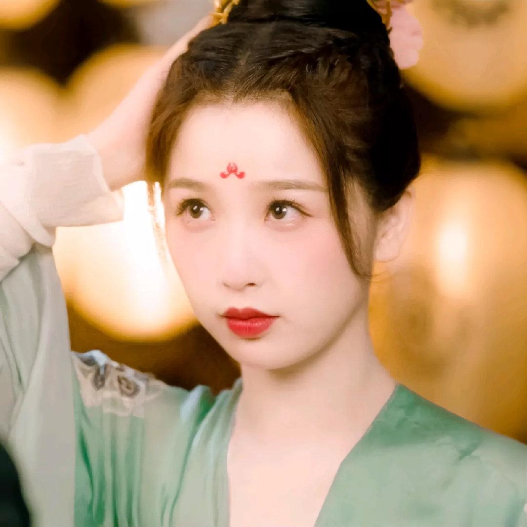 虞书欣姜暮 🐟允许你叫我甜妹 ★꒰ঌ欣欣Dollの呆萌指数100%໒꒱☆​ ​
