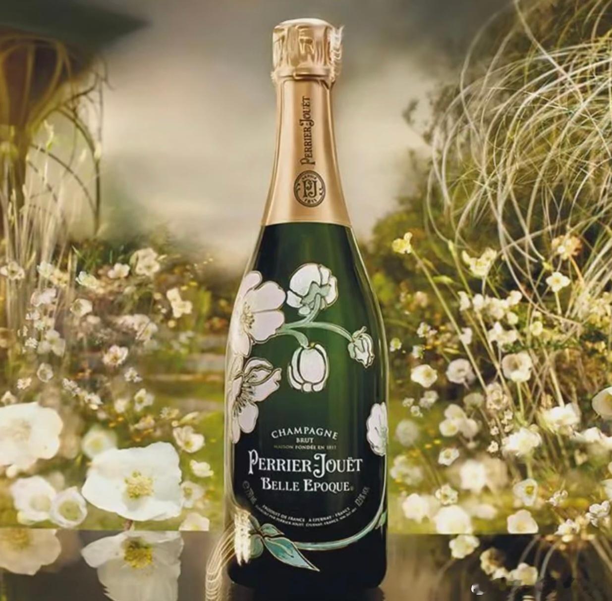 男子聚会被下药提前离场躲过一劫有时遇到不明饭局，可以随机起卦测下。《易经》六十四