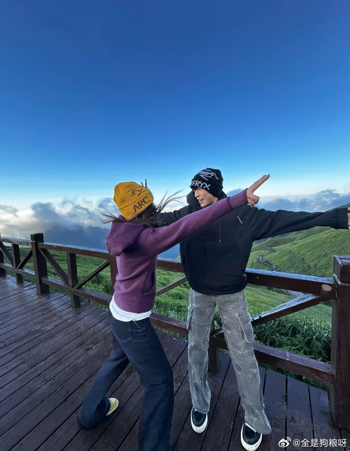 和最爱的女孩一起登顶武功山 ​​​