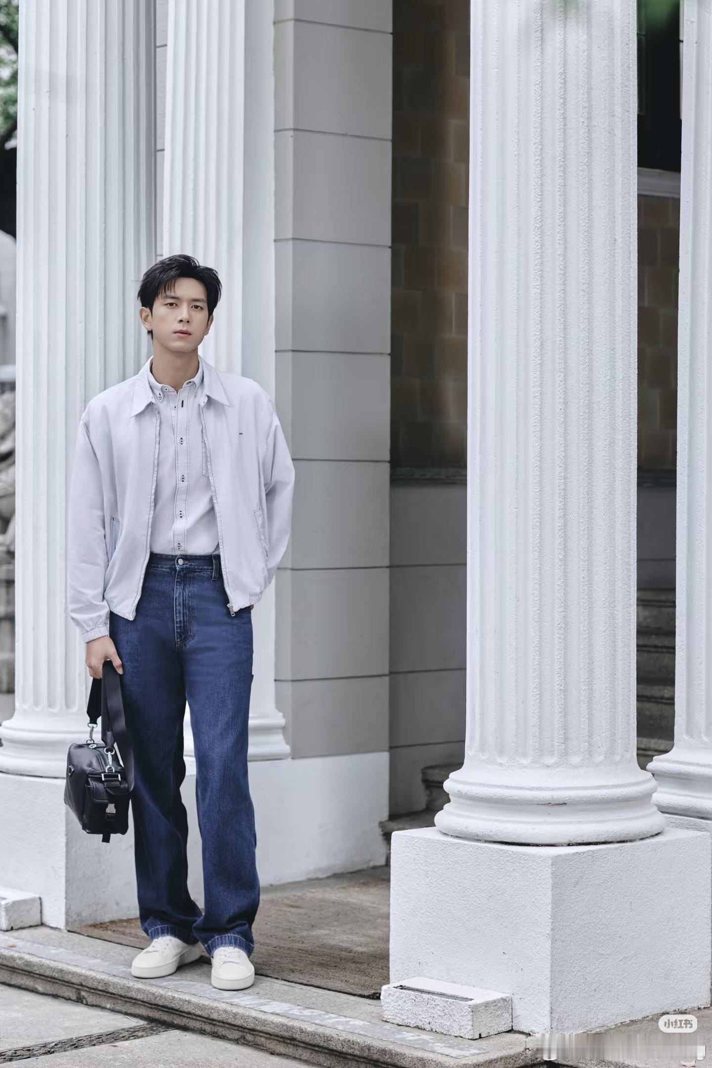 prada代言人李现 lx李现卡地亚品牌大使 山河远阔，人间星河。无一是你，无一