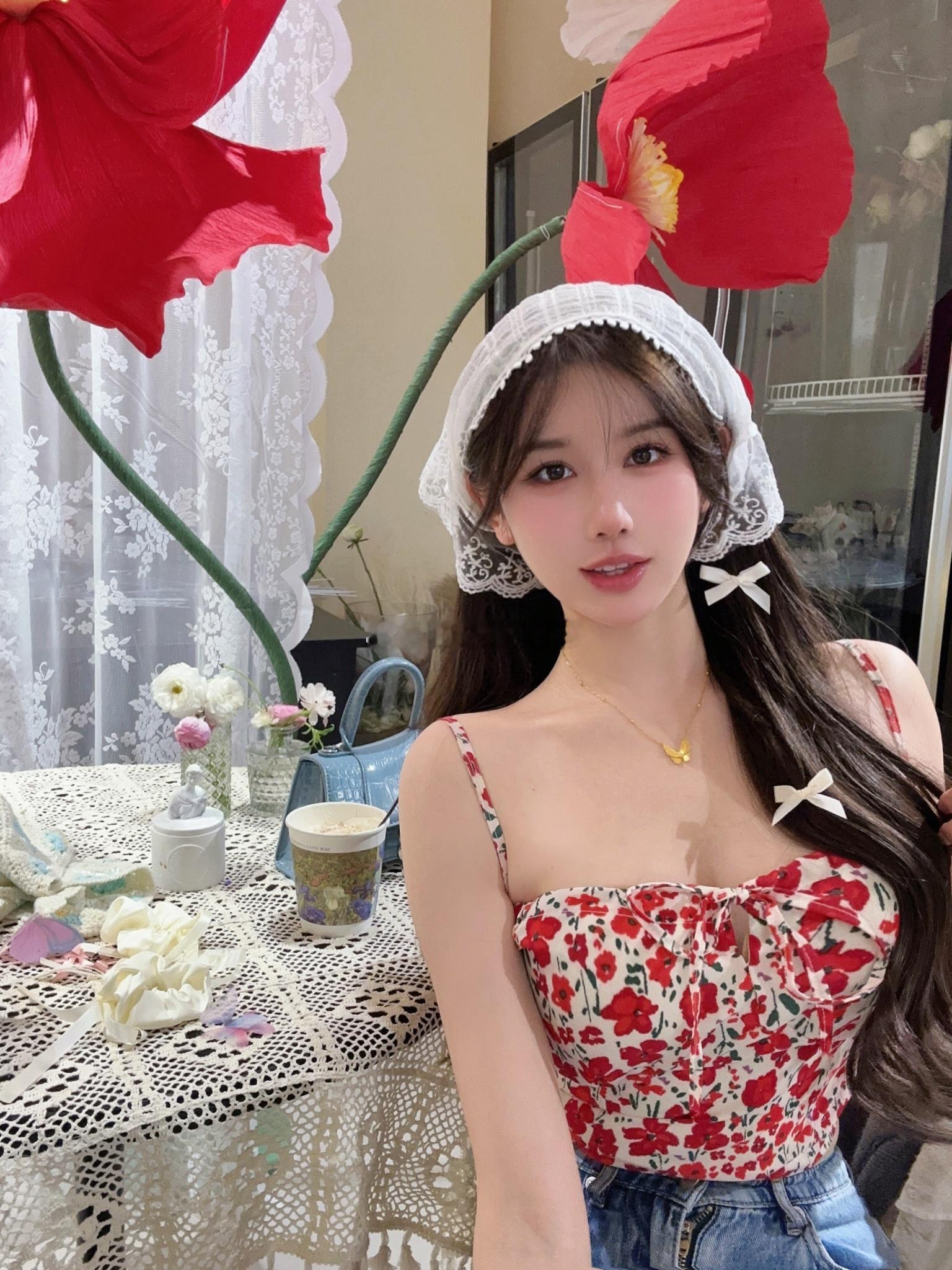 绝美莫奈小花园 爱啦[馋嘴][馋嘴][爱你] ​​​