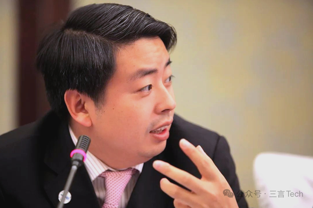 近日，在名创优品2026年中期业绩会上，叶国富公开喊话：“只要商圈里同时有名创乐
