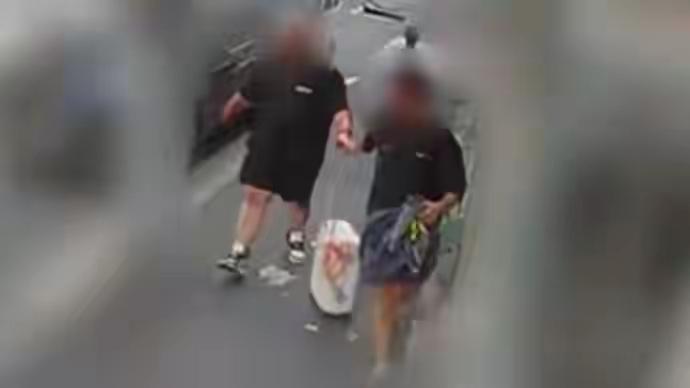 出事了！2名中国人在日遇袭，中方上告联合国，必须严加管束
 
2025年7月31