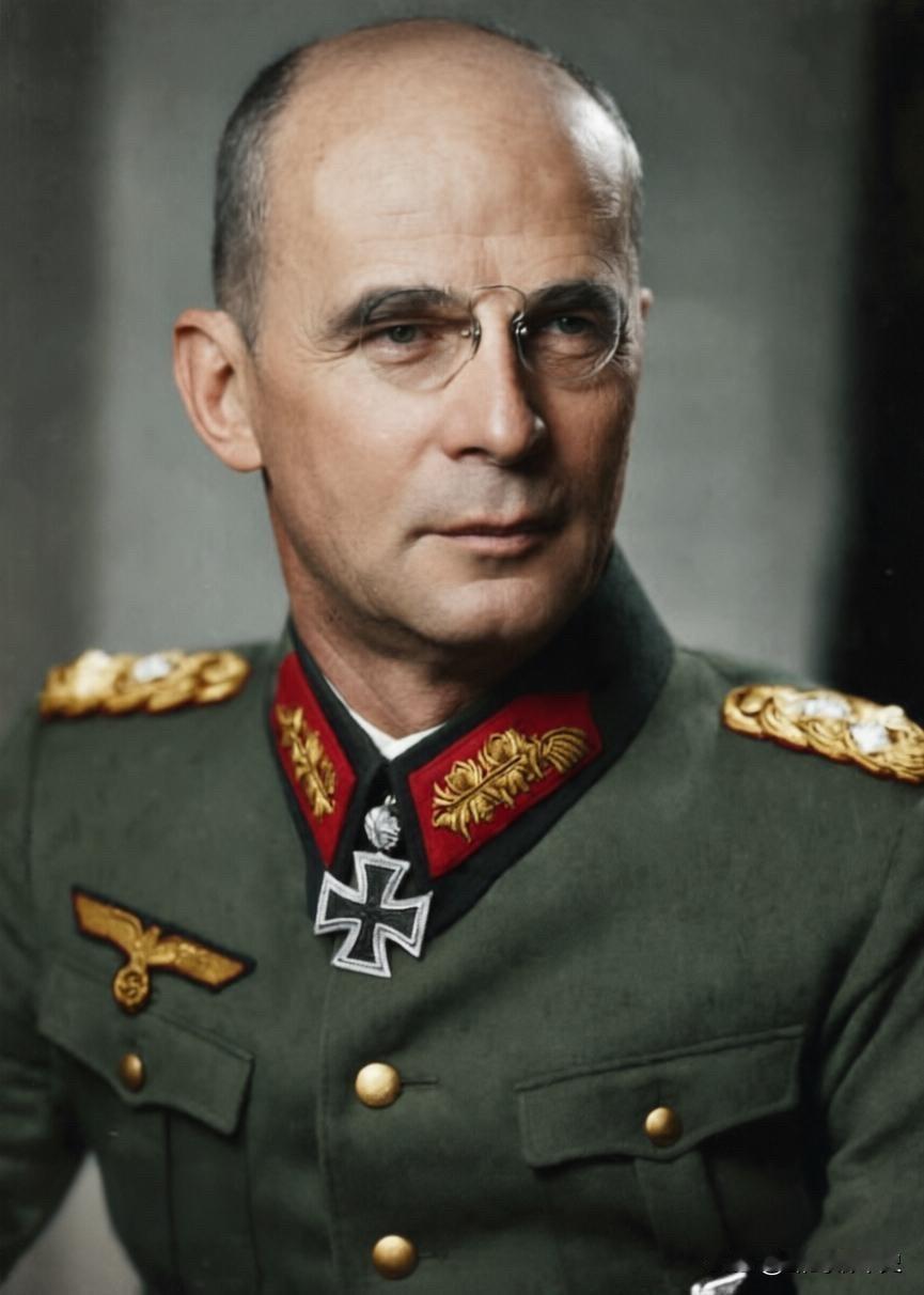 格奥尔格-汉斯·莱因哈特生于1887年，出自萨克森军人世家。第一次世界大战期间他