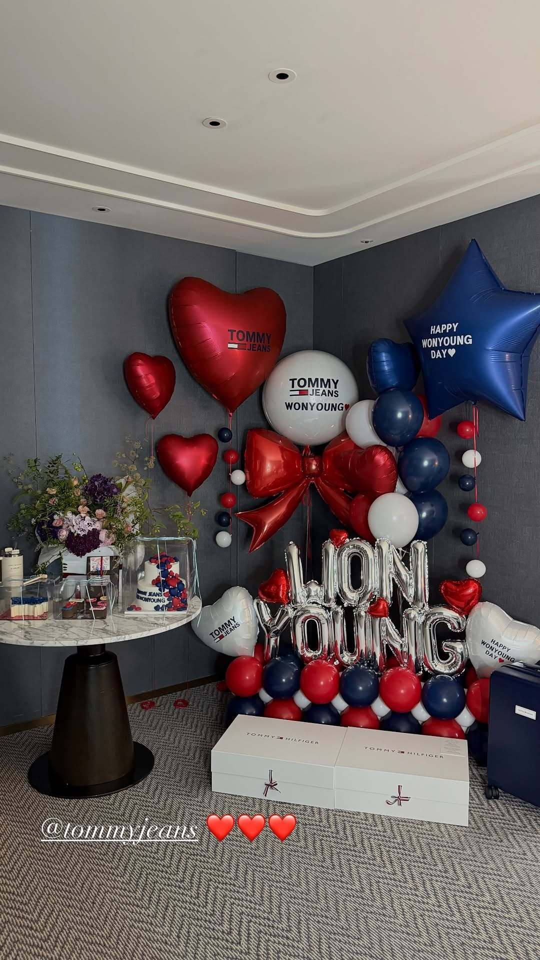 马不停蹄又开始工作张元英tommy jeans全球代言人