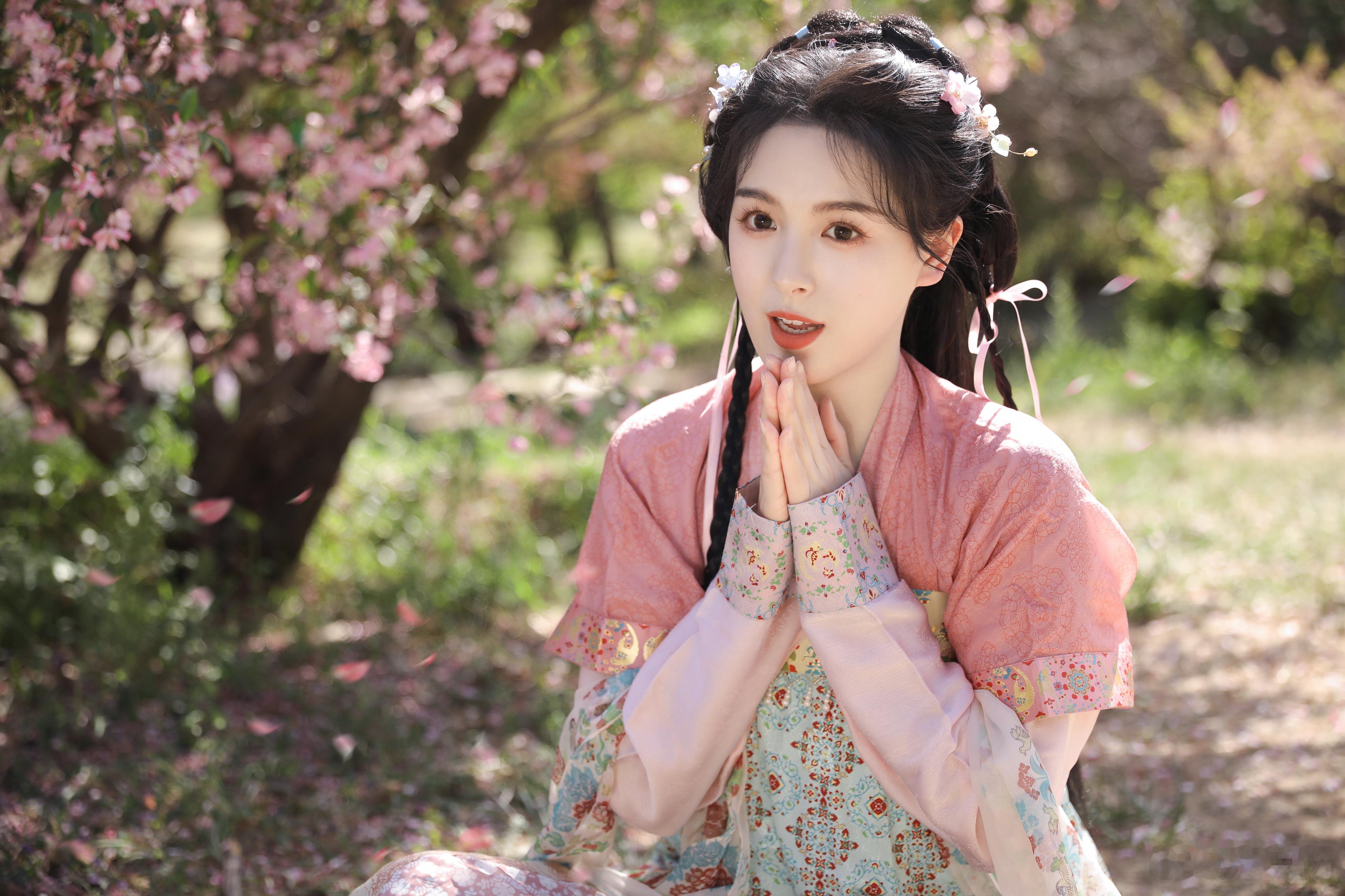 端午安康[微风][微风]吃粽子了嘛#畅有所思[超话]# ​​​