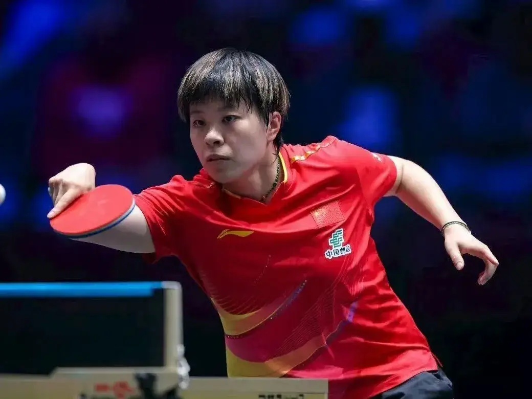 王艺迪3-2陈熠2025赛季中国乒乓球俱乐部超级联赛女团常规赛，上海龙腾对阵华东