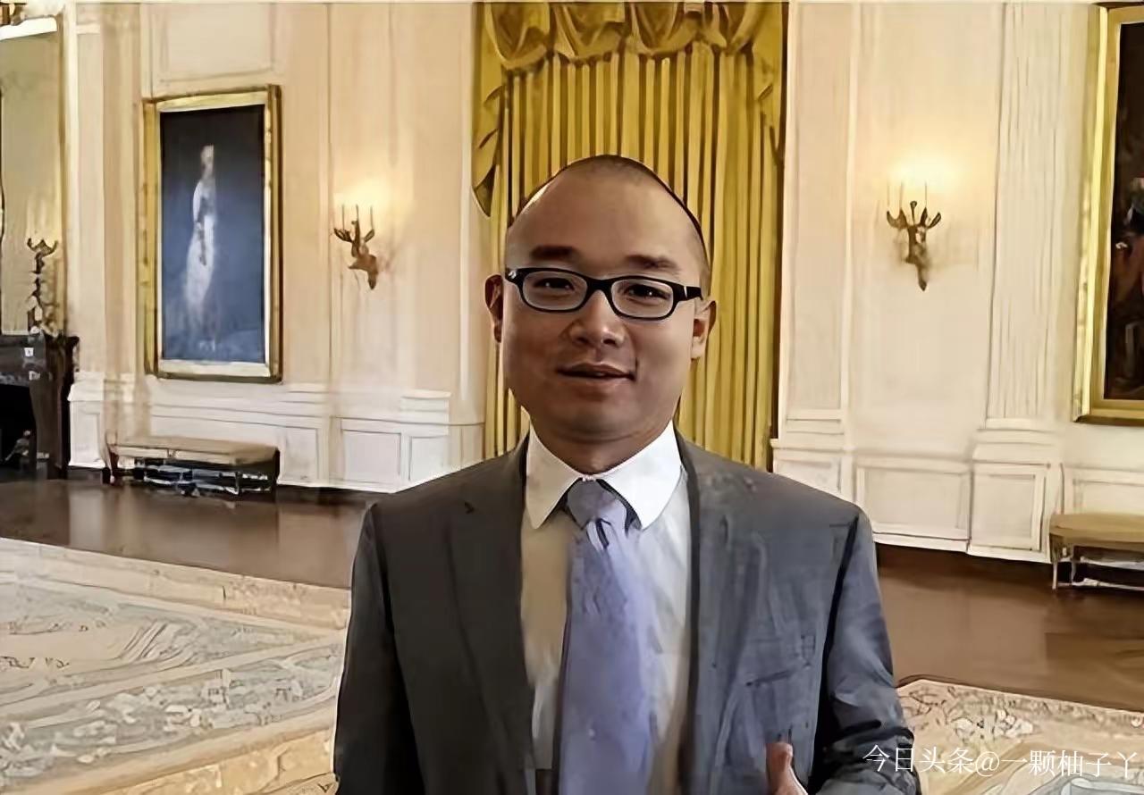 赵潘书曾是留美博士，为拿到美国国籍，主动加入美军预备役，还公开发表过不恰当言论，