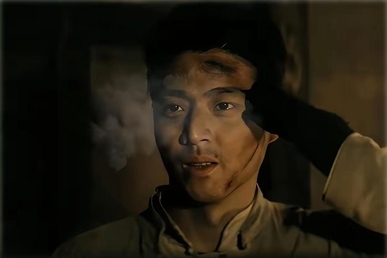 《归队》大结局，小贵壮烈牺牲了，他在牺牲前，生命的最后一刻，亲手击毙了川野，为嘎