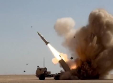 伊朗这回是真的豁出去了！17轮狂轰美以，这波操作让全世界都沉默了!
      