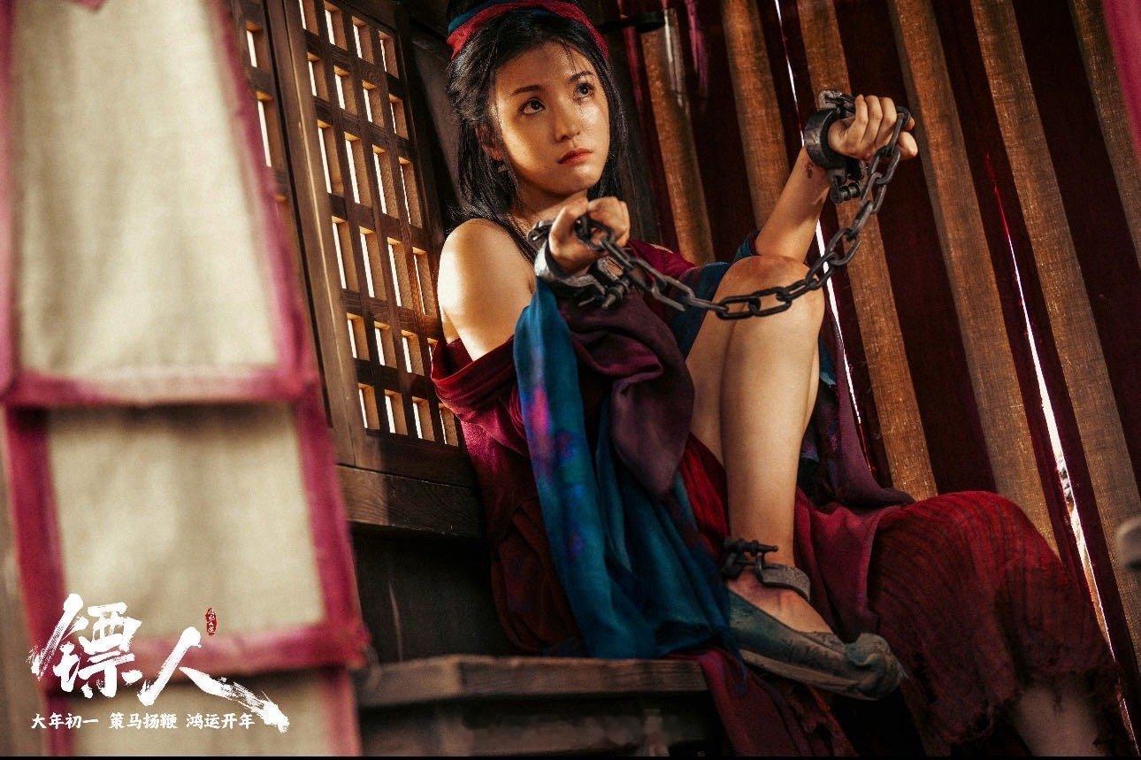 镖人女性有自己的江湖燕子娘是我最想成为的那种人。困境里不哭不闹，总能找到自己的解