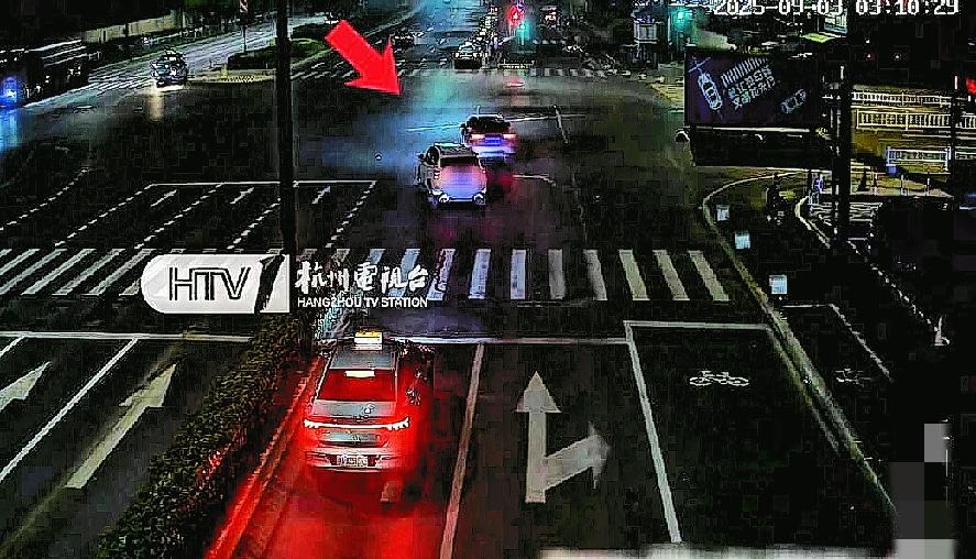 酒驾被撞反赔八千？酒吧门口早就被盯上了！

深夜街头，一声撞击声后，握着方向盘的