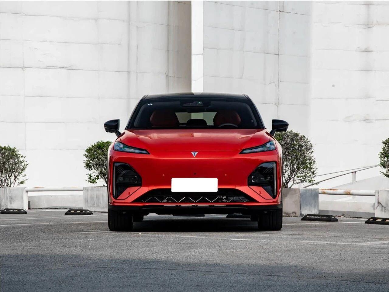 深蓝 S07 华为乾崑激光版增程车型正式上市，定位中型家用 SUV。新车一共推出