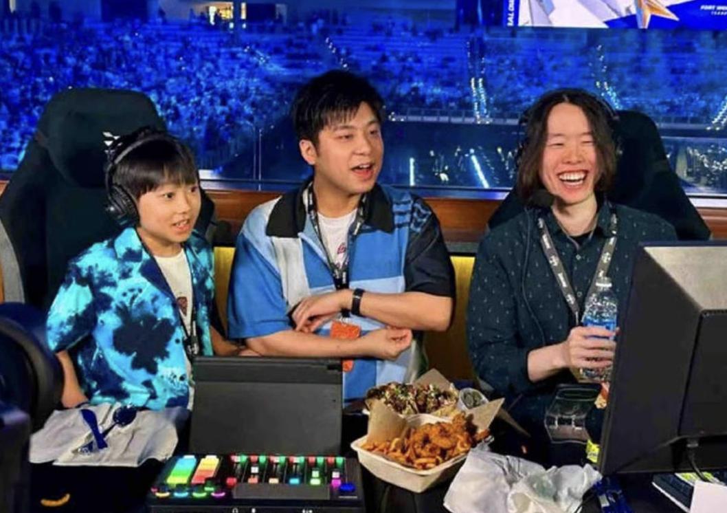 【一名12岁的日本男孩计划辍学玩电子游戏】Tarou已经拥有数十万粉丝——他直播