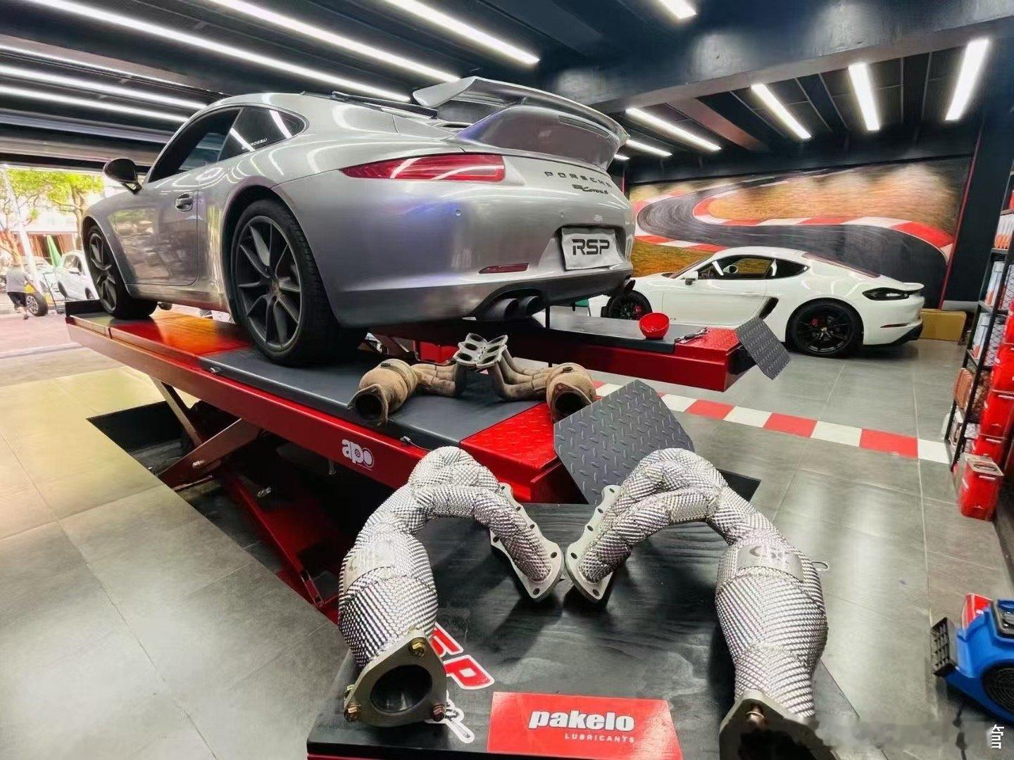 保时捷911 Carrera S 3.8L 991.1 升级CSK隔热芭蕉头段2