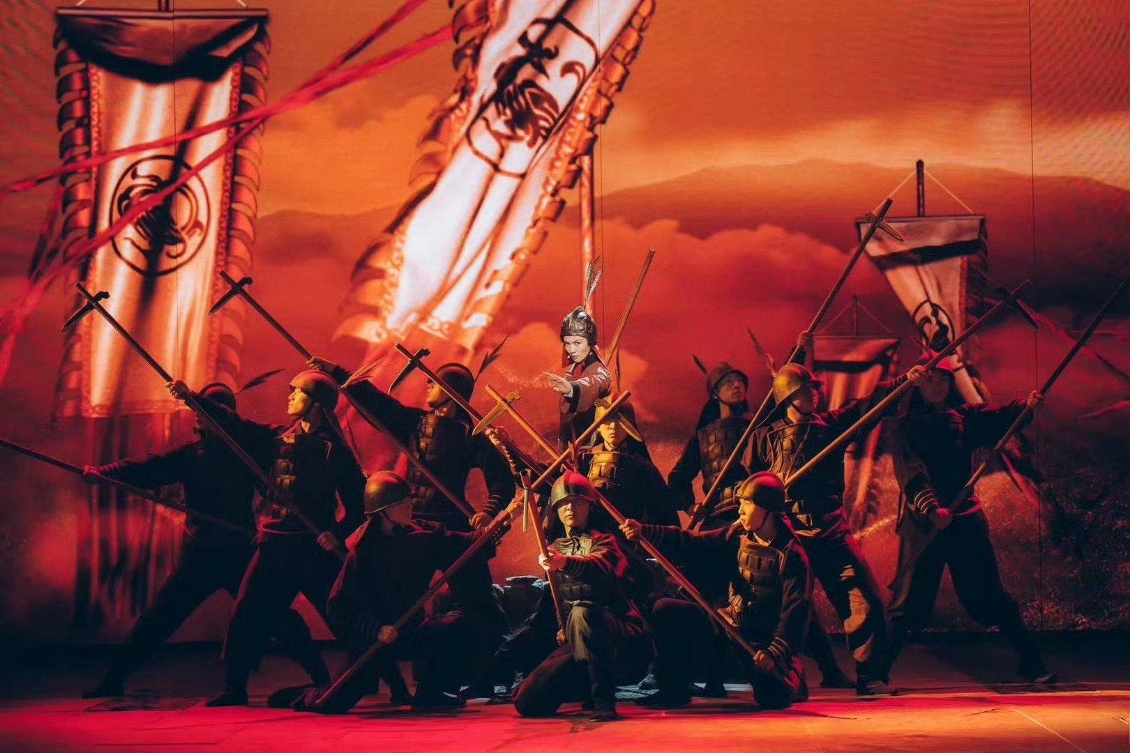 我前几天刚发过，刘涛就又演妇好了