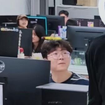 演我