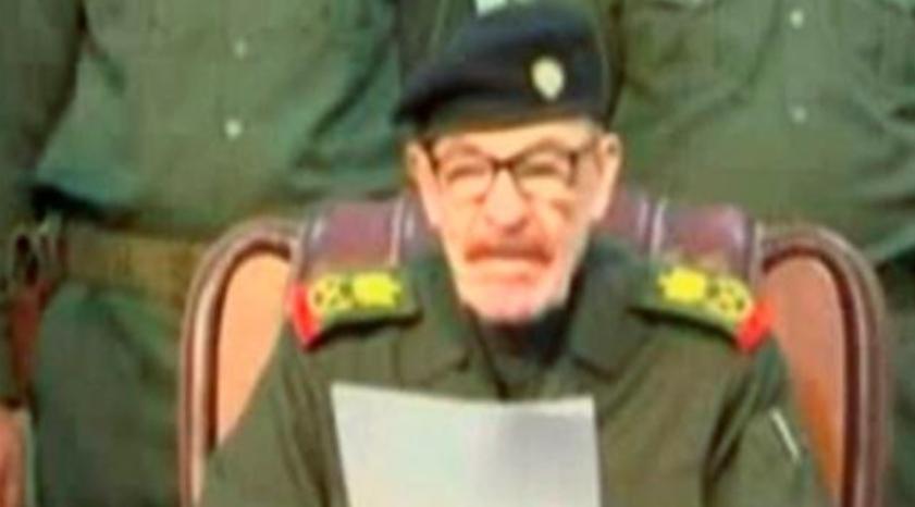 悬赏一千万美元，出动特种部队、无人机和卫星，美军找了他十几年都没抓到。这期间，数