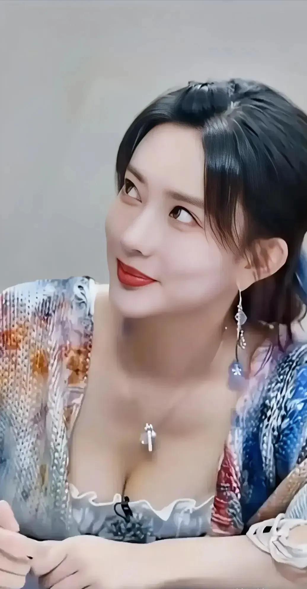 顾盼生辉