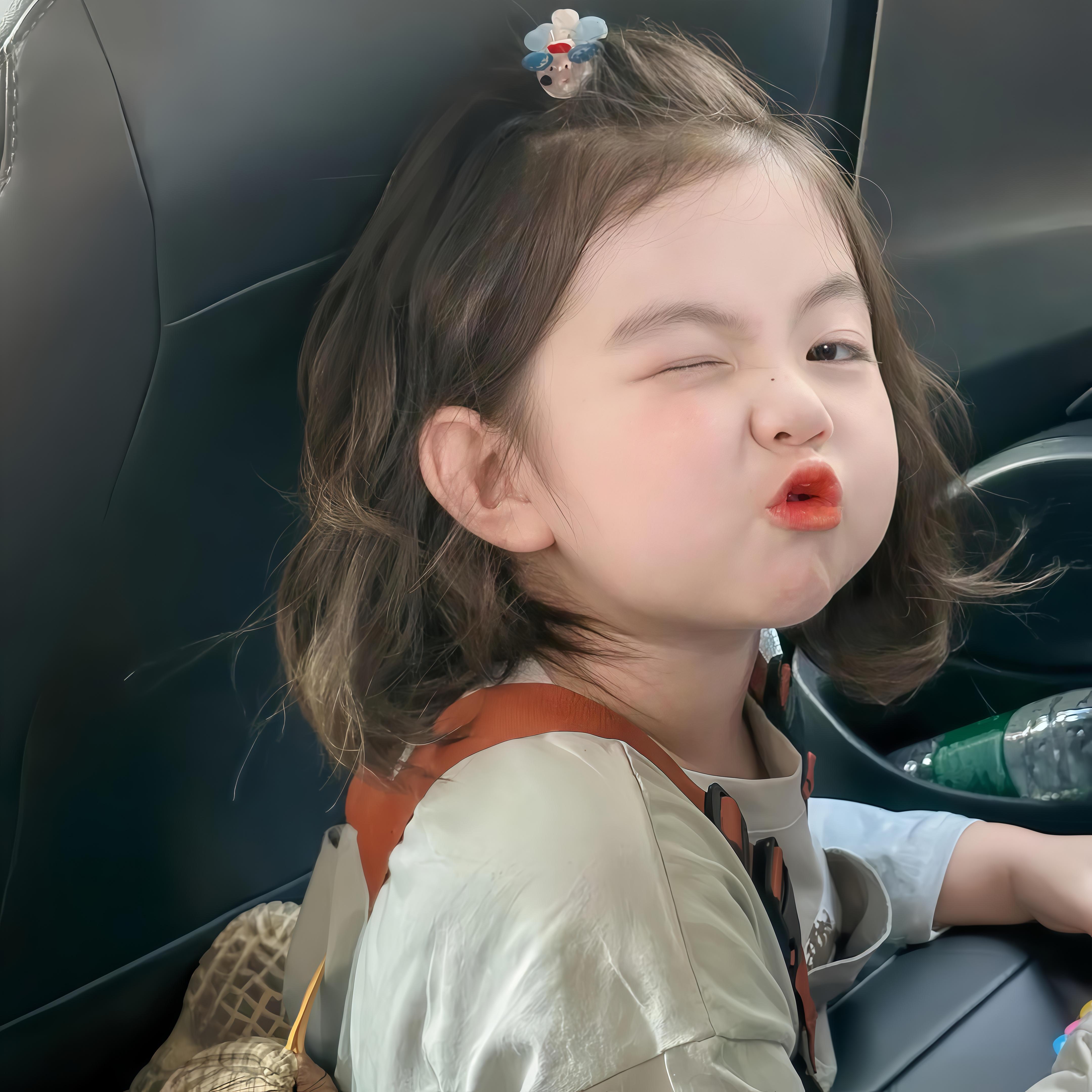 “女宝宝马年小名文案，萌化了🍡🍓🌿”小糯糯🍡——“ 软乎乎超贴合女宝萌态