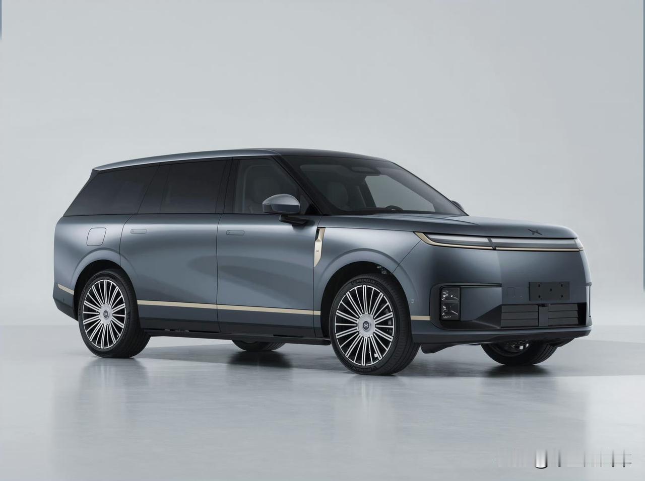 “大湾区揽胜”！小鹏GX申报图来了：纯电+增程动力/预计4-5月上市
日前，我们