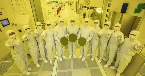 馬斯克透露特斯拉AI5芯片即將流片 AI6已開(kāi)始設(shè)計(jì)