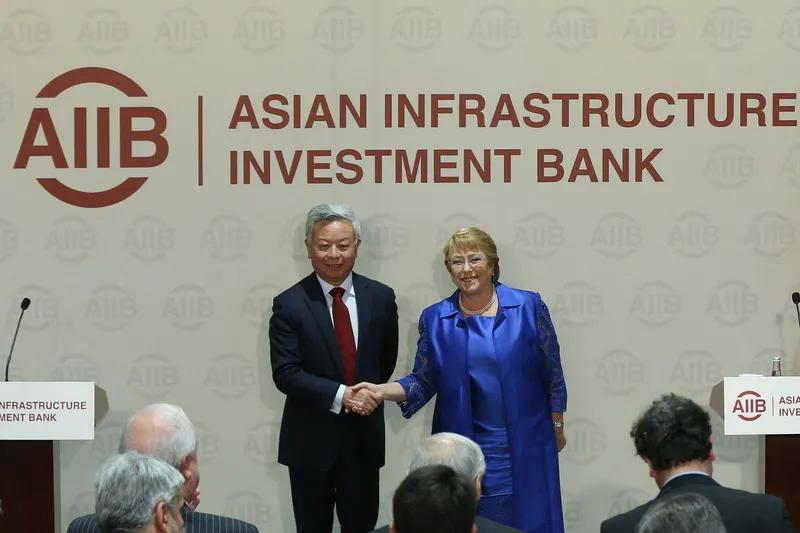 全球低碳经济、渐进式、产业构造的，生态化发展、炭构造体结构、变化无常，数字化过度