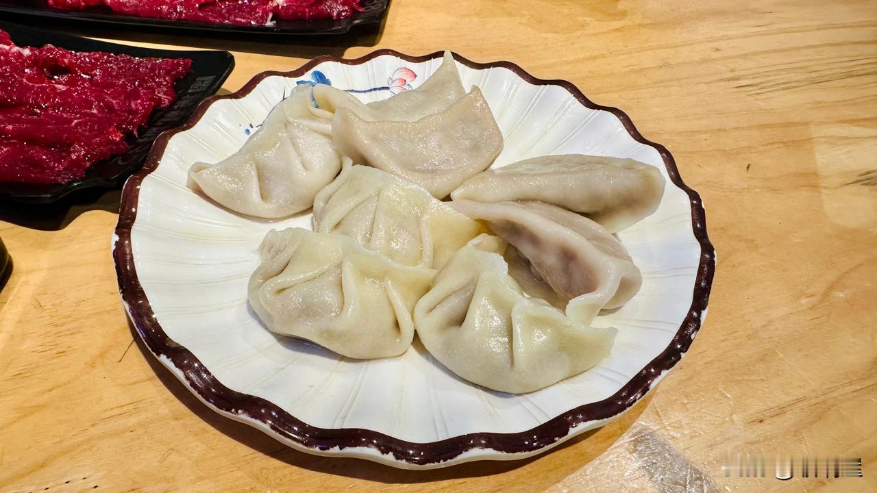 最近头条活动比较少，感觉轻松很多，昨天新增一个“晒图大赛”，一天写两篇，打卡活动
