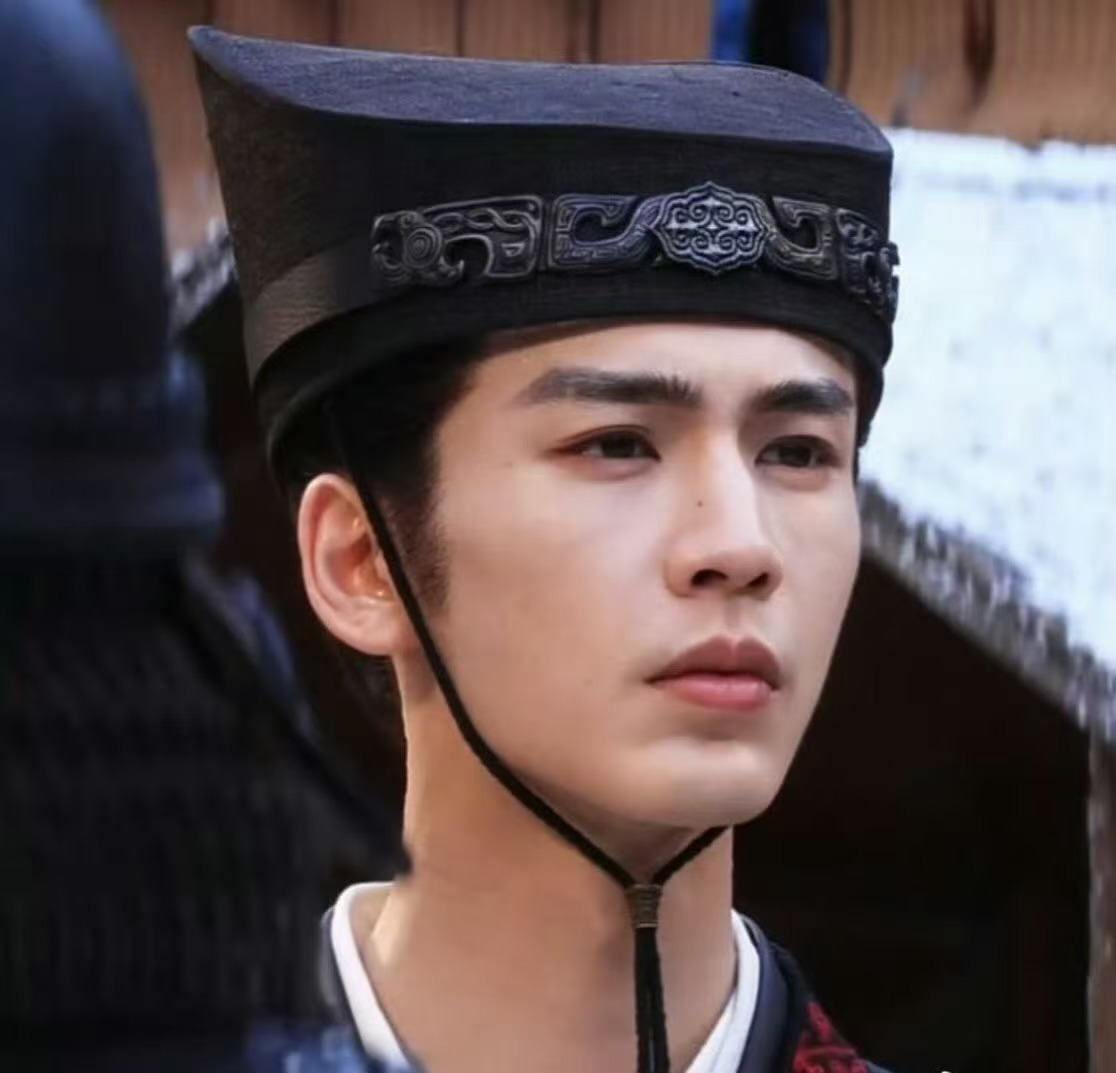 代拍镜头下的古偶男主代拍镜头下的古偶男主生图代拍镜头下的古偶男主生图，咋样，