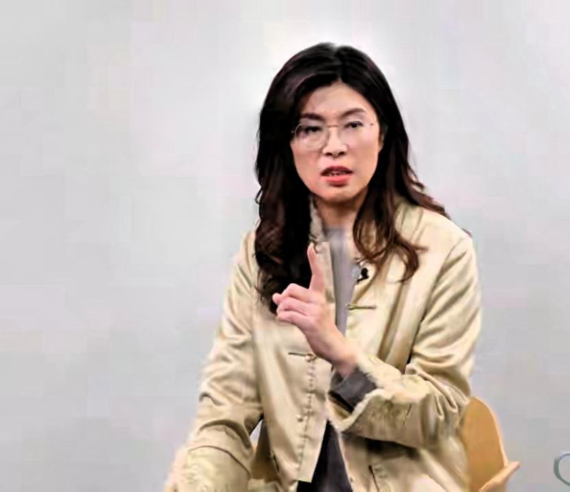 灵魂拷问震醒岛内！郑丽文直击要害：真和解放军杠上，台湾要面对什么？
 
谁也没想