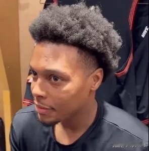 76人球员洛瑞在今天接受了采访，他被问道有朝一日在多伦多退役自己的球衣，对你意味