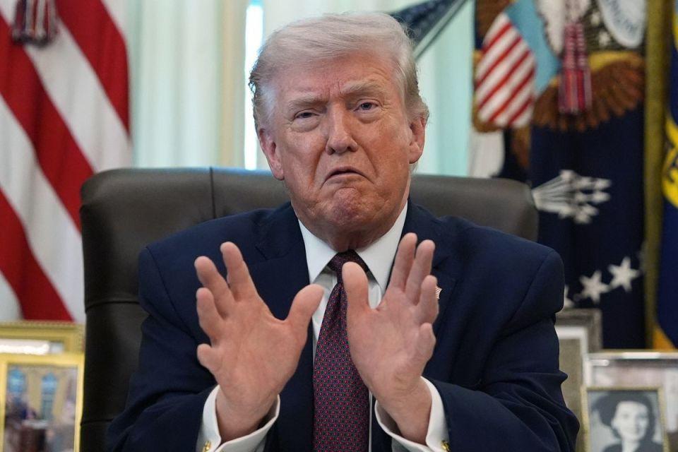 腐败不堪！特朗普花巨资建舞厅被查，法官下14天最后通牒。爆点直击！特朗普丑闻彻底