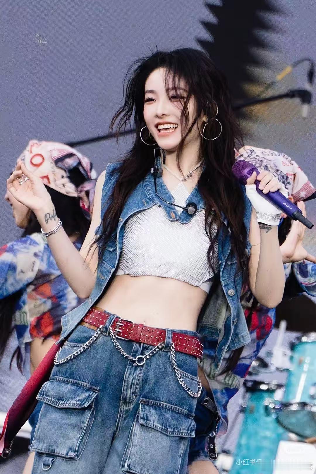 缪斯女王重庆站要来啦，据说在1月中下旬开场，重庆的冬天还是挺冷的，建议“羽绒服+