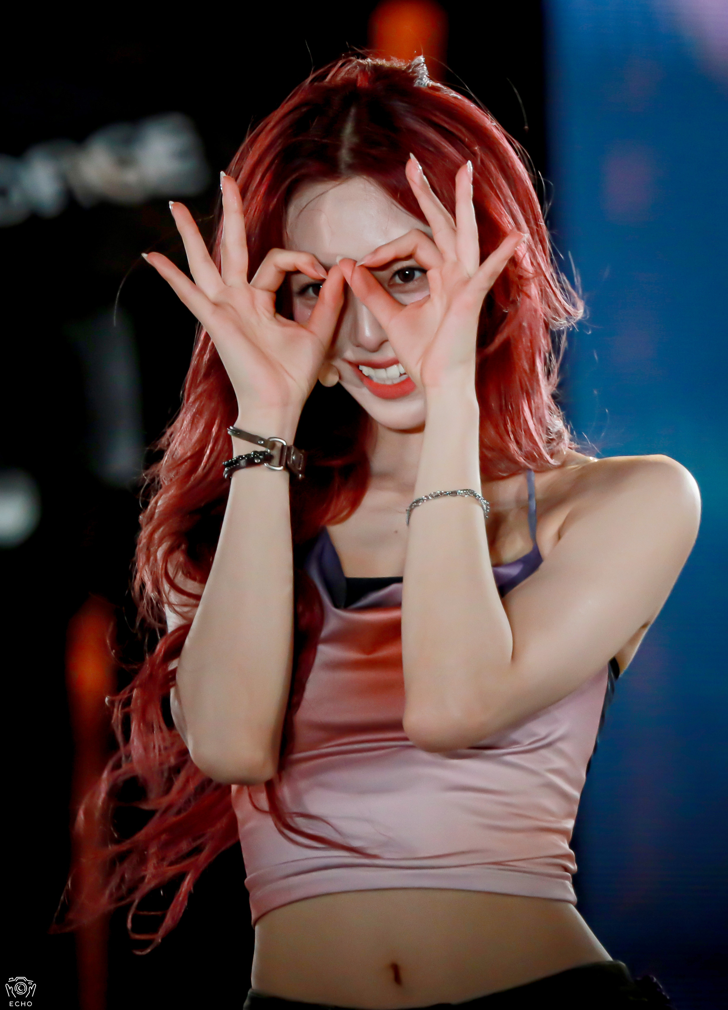 小美人鱼游上了岸 