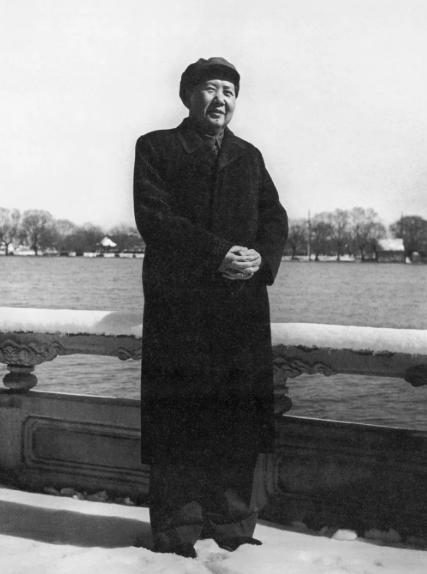 毛主席的四个“未解之谜”：第一，中年得“痣”；第二，毫发无损；第三生命里不寻常的